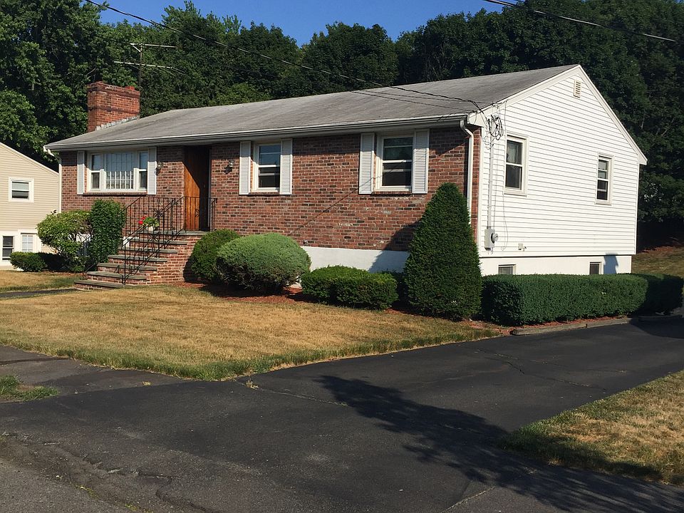 2nd image of 15 Ryan Rd
