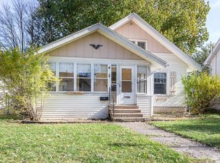 2501 Tremont Ave, Davenport, IA 52803