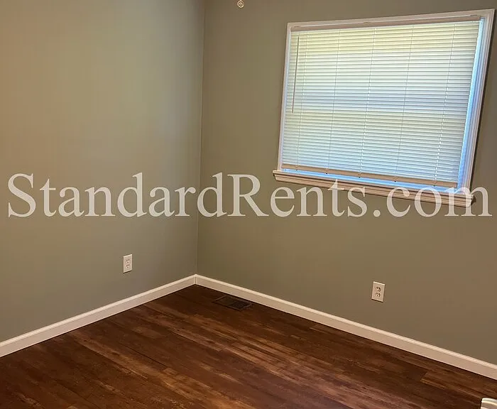 2344 Clarissa Dr NW — Photo 13