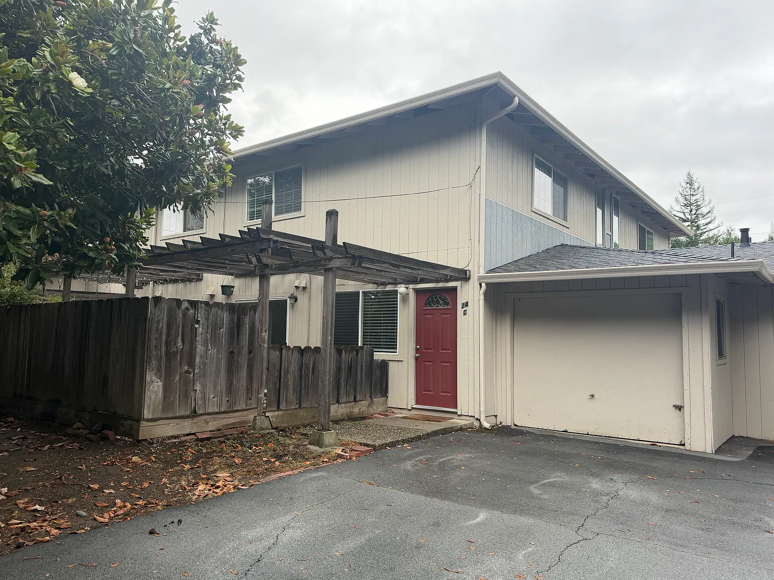 2 bed, 1.5 bath, 968 sqft, $3,500 — Photo 1