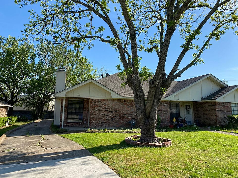 1st image of 104 Westpark Dr N #1