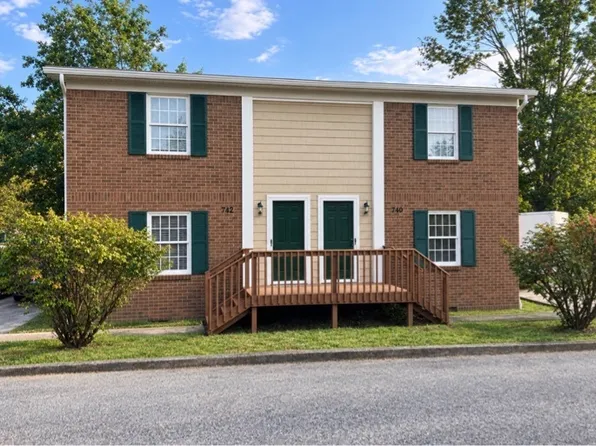 710 Parkway Ave #1, Harrodsburg, KY 40330