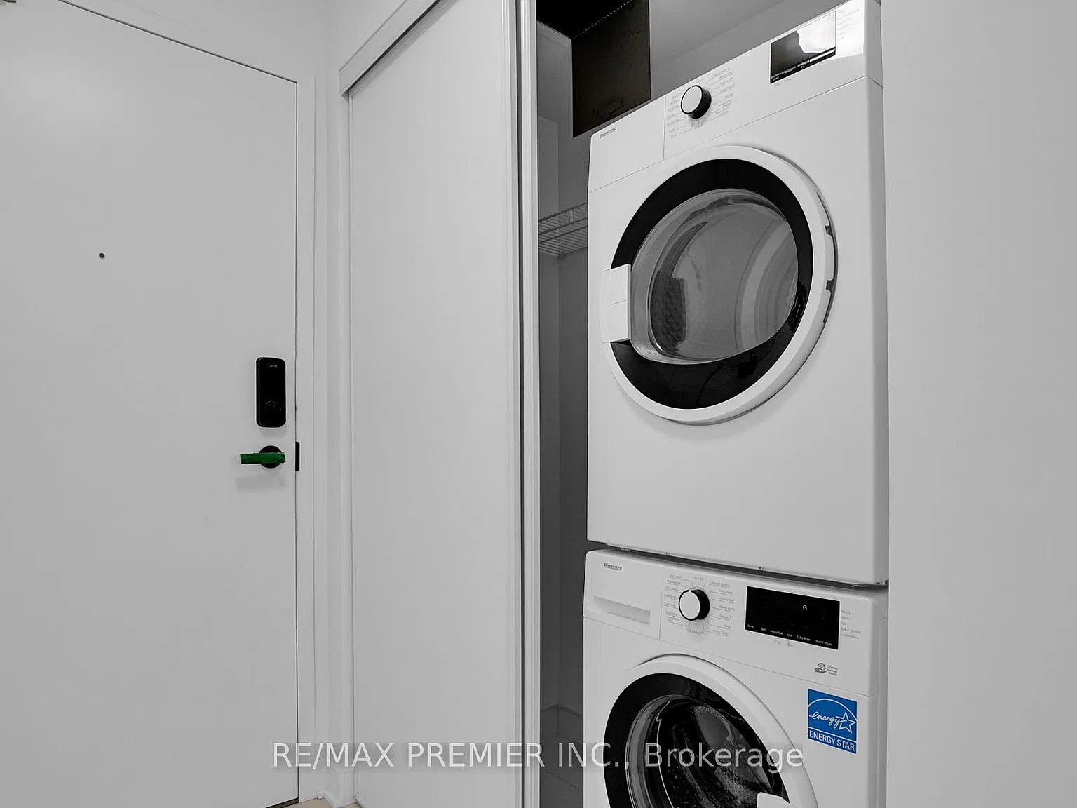 2 bed, $2,400 — Photo 3