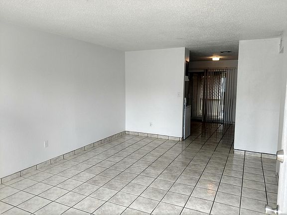 3rd image of 1205 Plain St #1205