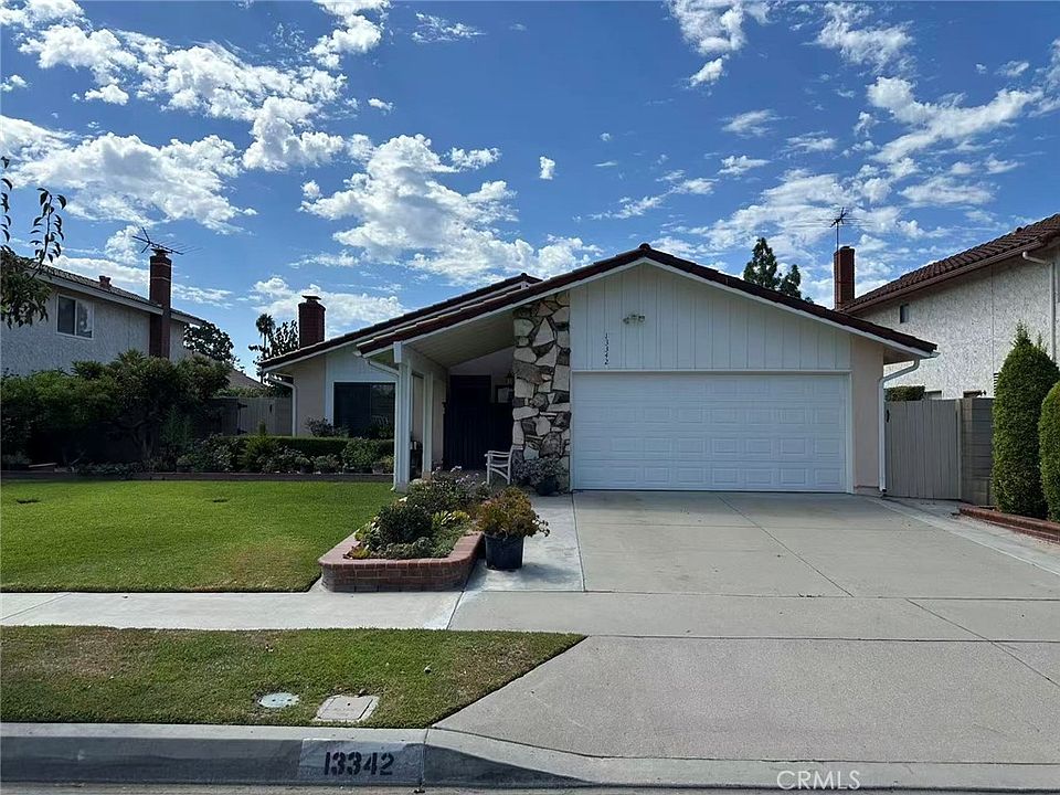1st image of 13342 Durango Pl