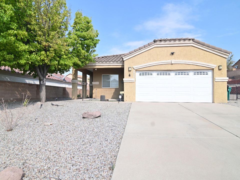1st image of 5443 Reserve Ct NE