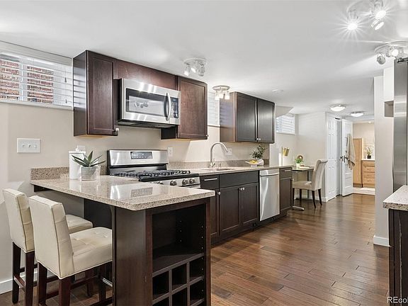 2nd image of 364 N Clarkson Street