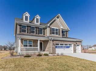 25528 W Prairiewood Ln, Shorewood, IL 60404