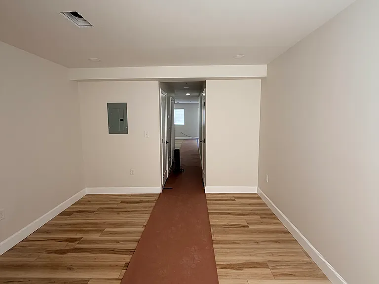 44 Warner St #B5 — Photo 10
