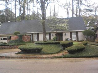 5336 Farnsworth Dr, Jackson, MS 39211