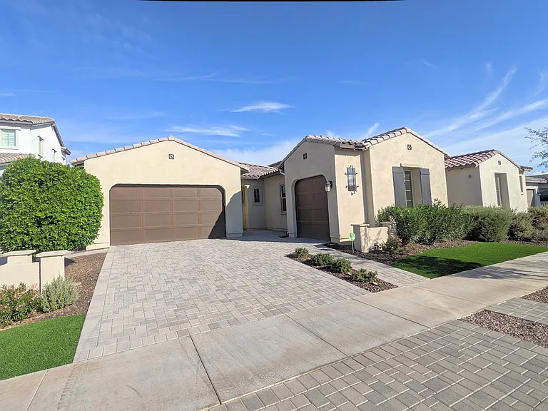 3890 E Bart St — Photo 31
