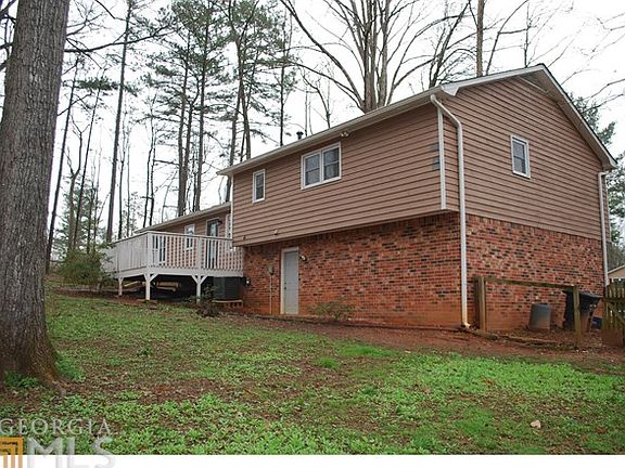 3rd image of 4323 Japonica Ct