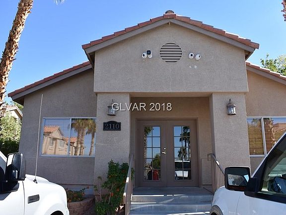 2nd image of 2110 Los Feliz St Unit 1044