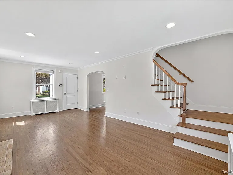 26 Montross St — Photo 9