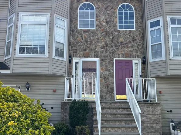 1166 New Brunswick Ave APT 203, Rahway, NJ 07065