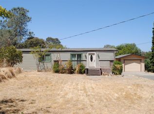10675 Joeger Rd, Auburn, CA 95602
