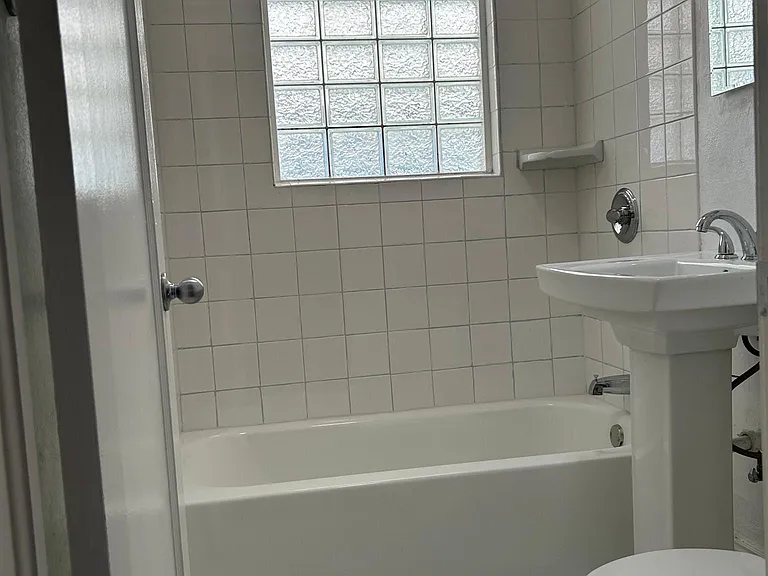Upstairs bathroom