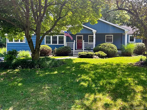 31 Oakland Ave Photo 1