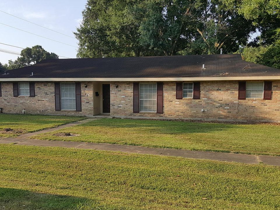 1st image of 101 Cicero Cir