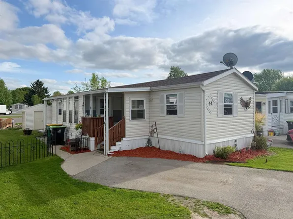 N168W21700 Main Street #41, Jackson, WI 53037