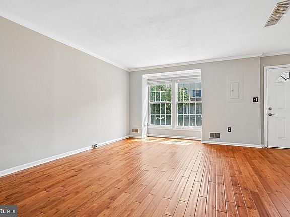 4th image of 8304 Duck Hawk Way #3