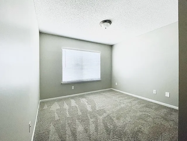 201 Notting Hill Cir #1-205 — Photo 4