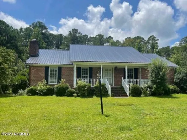 24278 N Nc 71 Highway, Parkton, NC 28371
