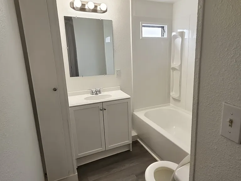 3948 N Adams St #15 — Photo 1