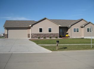 1101 Centennial Cir, Huxley, IA 50124