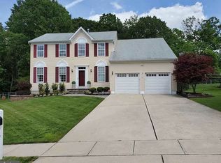 11 Cranberry Ln, Delran, NJ 08075