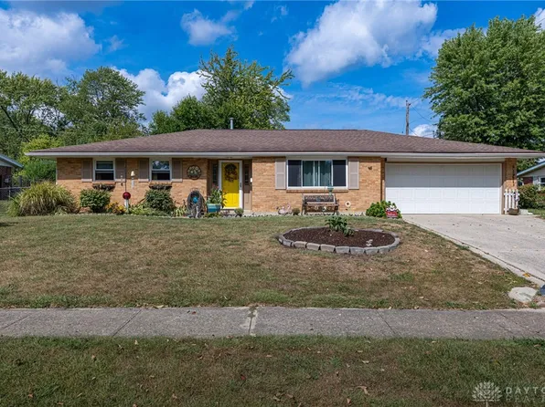 505 Durst Dr, Englewood, OH 45322