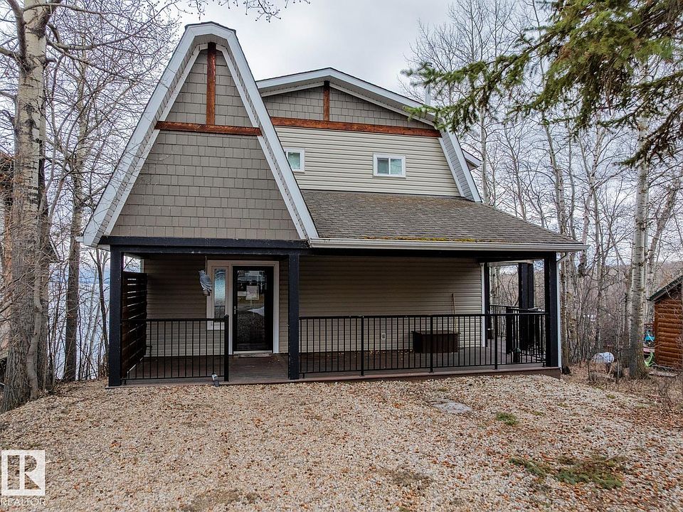 1st image of 14 Spruce Rd