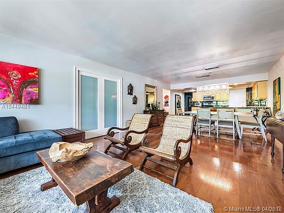 5th image of 1330 NE 105th St APT 201