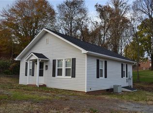 507 W Washington St, Mayodan, NC 27027