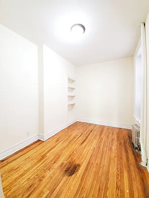 Rented by Nest Seekers International | media 11