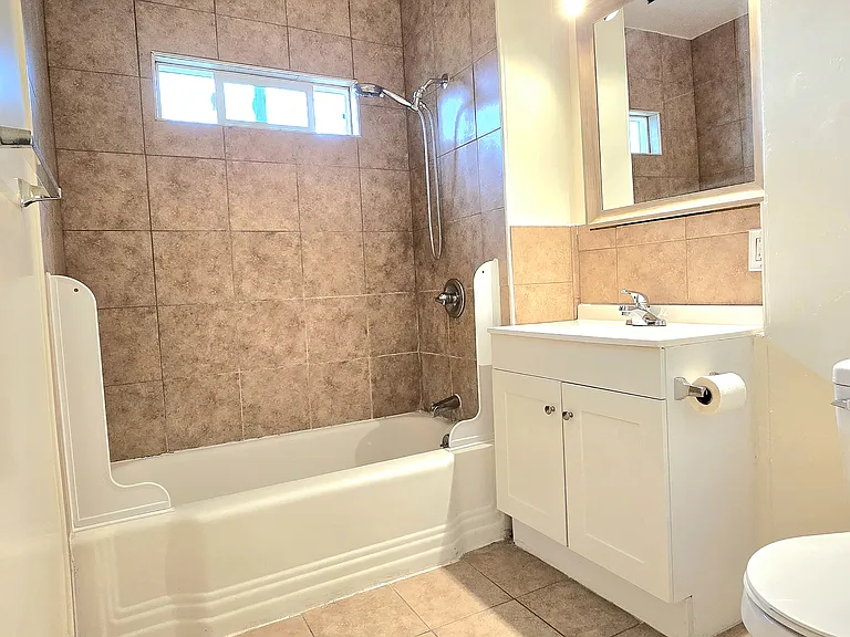 541 Shrode Ave — Photo 4