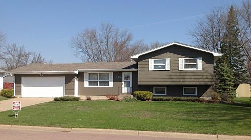 760 17th Street, Windom, Mn 56101