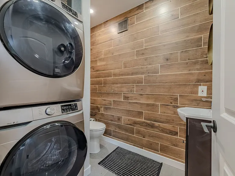 Laundry Room Cabinet