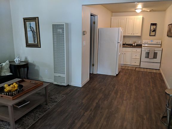 4th image of 1319 Sunny Ct