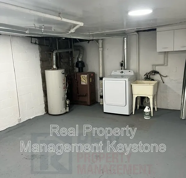 307 Greenlee Rd — Photo 3