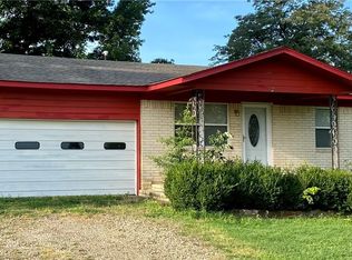 111354 S 4760th Rd, Muldrow, OK 74948