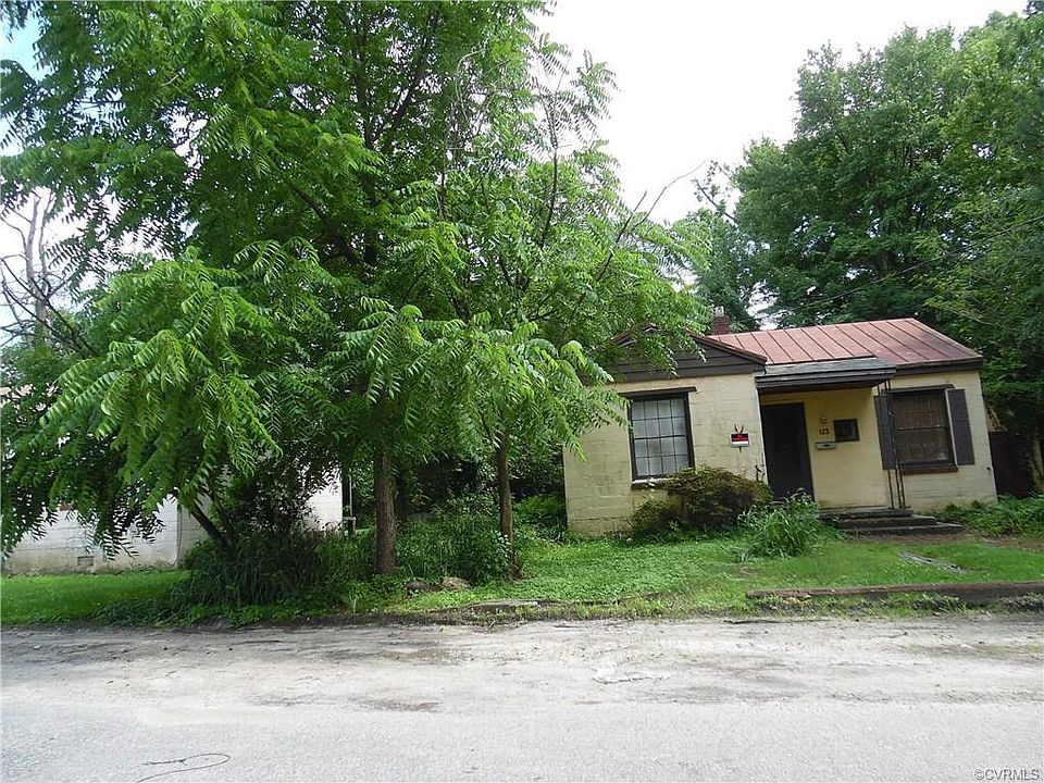 2nd image of 123 Bruce Ave