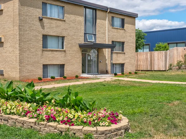 Sheraton Place Apartments