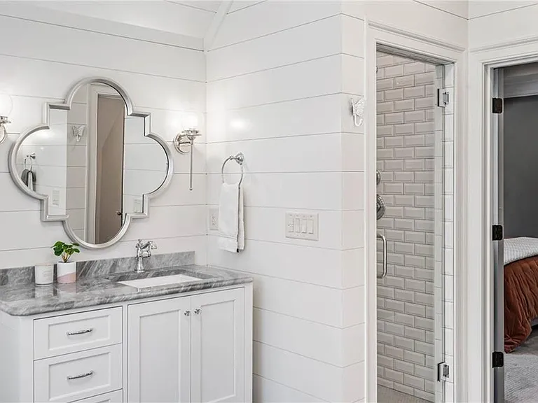 5265 Peachtree Dunwoody Rd — Photo 68