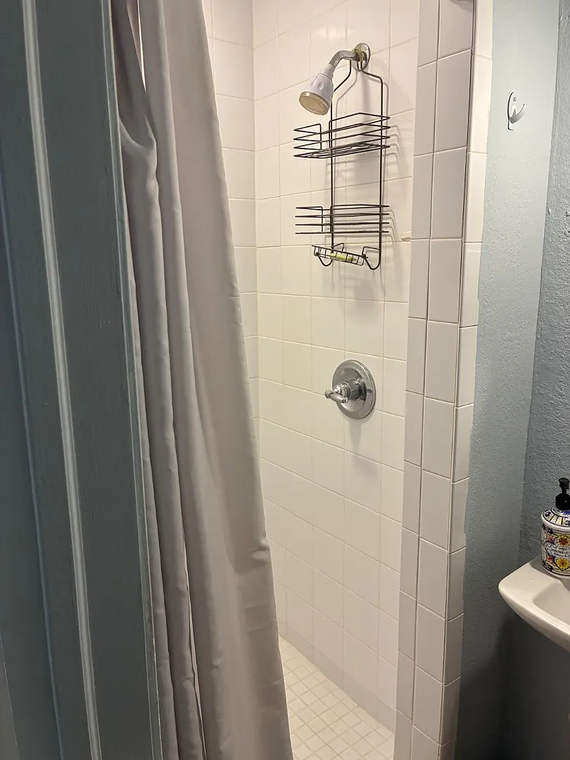 407 N Shine Ave - 407 N Shine — Photo 4