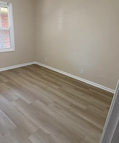 1740 Citrus Ave — Photo 15