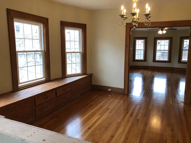 400 Broad St #1 — Photo 21