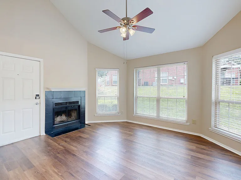 Dominion Lake Ridge — Photo 57