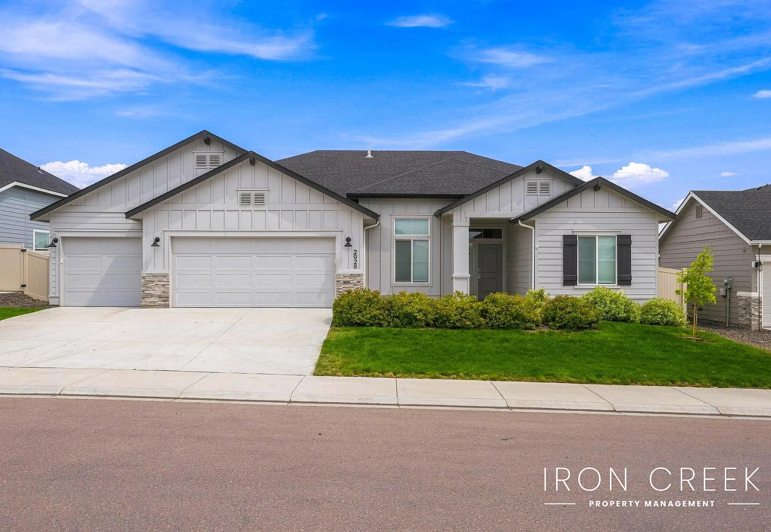 4 bed, 2359 sqft, $2,800 — Photo 1