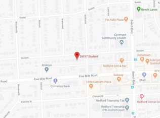 26017 Student, Redford, MI 48239